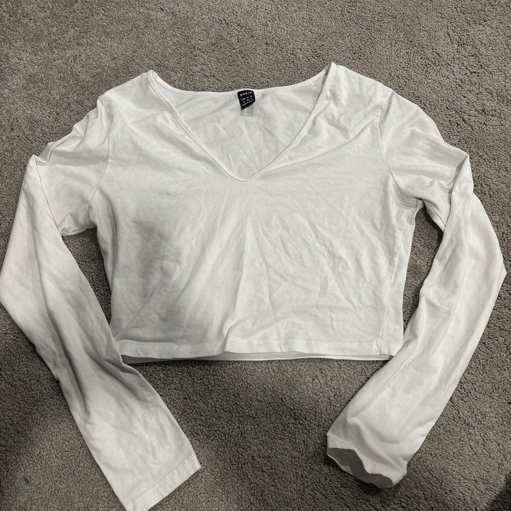 SHEIN Cream Fitted Crop Long Sleeve Tee